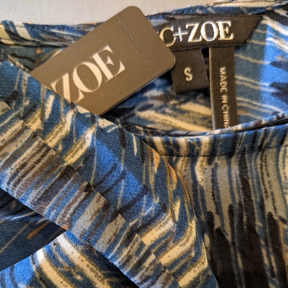 NIC + ZOE Top Tank Easy Street V-Neck S/L Poly Geometric Multi Blues NWT S M - Picture 3 of 4